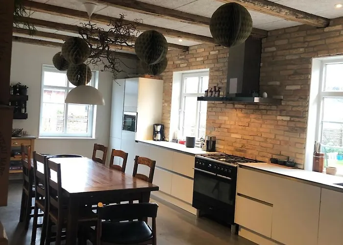 Villa Stor Med Privat Have